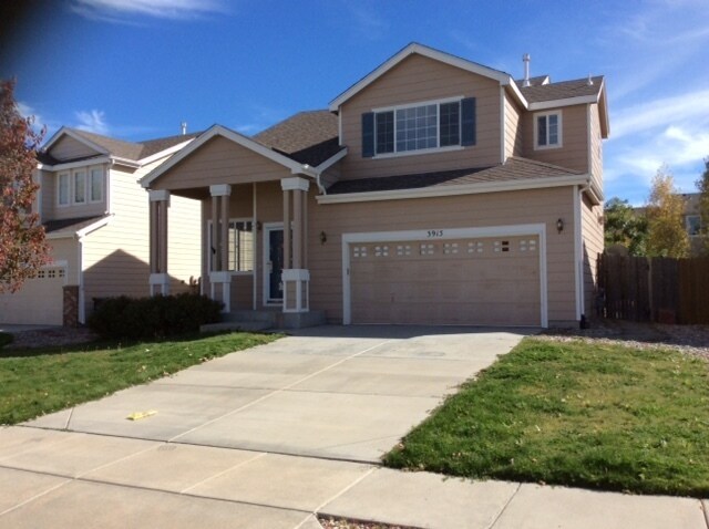 3915 Springs Ranch Dr in Colorado Springs, CO - Building Photo