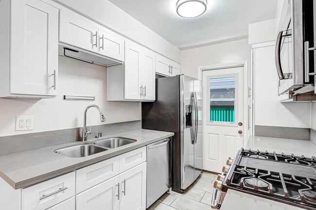 1314 Euclid St in Santa Monica, CA - Building Photo - Building Photo