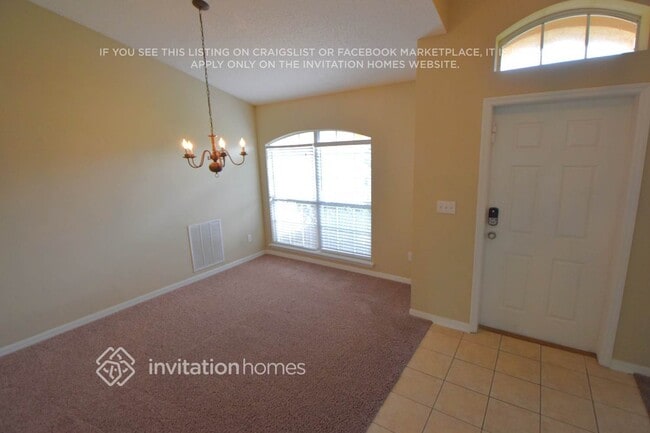 10351 Lancashire Dr S in Jacksonville, FL - Building Photo - Building Photo