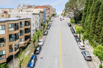 Pacific Heights in San Francisco, CA - Foto de edificio - Building Photo