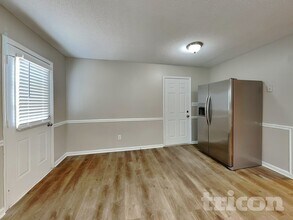 207 Crystal Ct in Hampton, GA - Building Photo - Building Photo