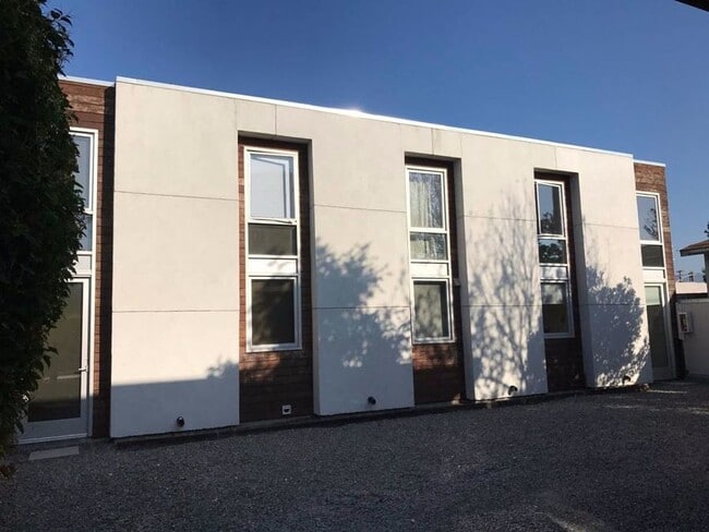 832.5 Milton St in Oakland, CA - Building Photo - Building Photo