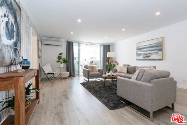 847 5th St in Santa Monica, CA - Building Photo - Building Photo