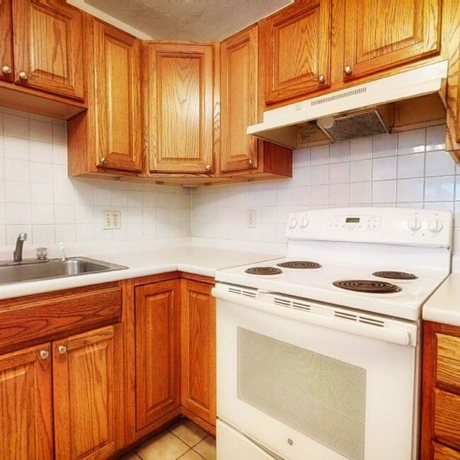 278 Grove St, Unit 11A