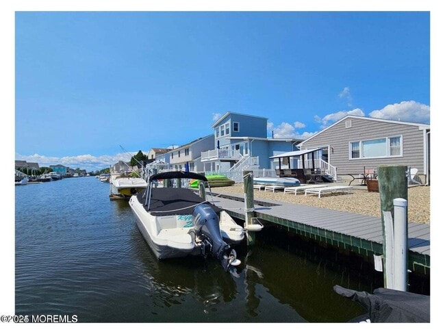 property at 53 E Coral Dr