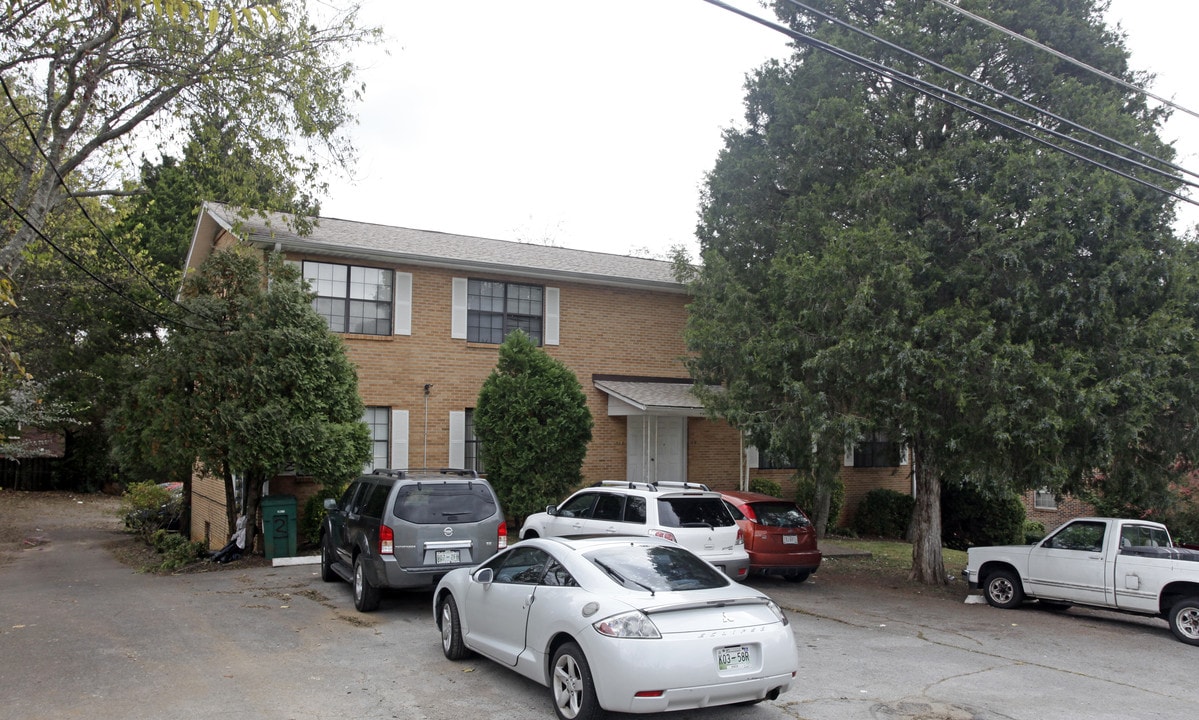 208 S David Ln in Knoxville, TN - Foto de edificio