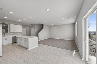 14876 Willemite Way NW in Ramsey, MN - Foto de edificio - Building Photo