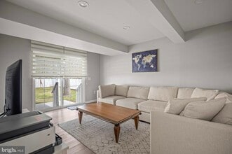 302 Harvard Ave in Cherry Hill Township, NJ - Building Photo - Building Photo