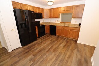 11156 Fall Dr in Indianapolis, IN - Building Photo - Building Photo