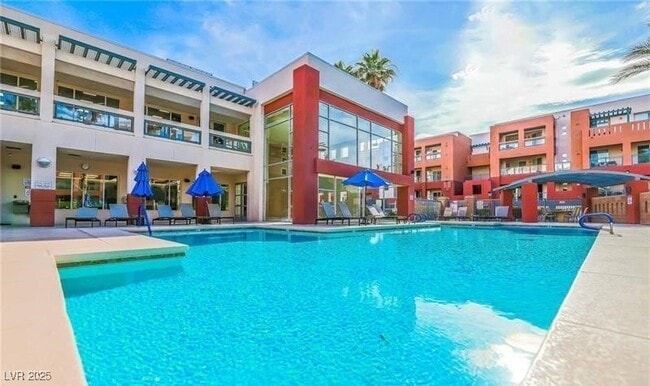 47 E Agate Ave, Unit 303 in Las Vegas, NV - Building Photo - Building Photo