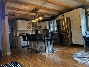 636 Old County Rd N in Waterford, VT - Foto de edificio - Building Photo