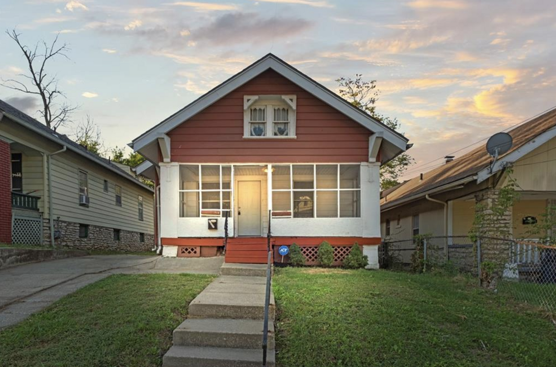 1603 E 43rd St in Kansas City, MO - Foto de edificio