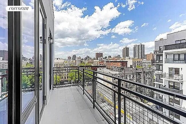 property at 407 E 117th St