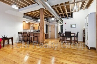 111 Beach St in Boston, MA - Building Photo - Building Photo