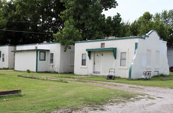 Adobe Village in Claremore, OK - Building Photo - Building Photo