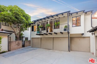 10840 Lindbrook Dr, Unit #9 in Los Angeles, CA - Building Photo