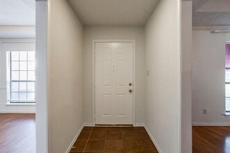 7017 Baseline Ln in Fort Worth, TX - Building Photo - Building Photo