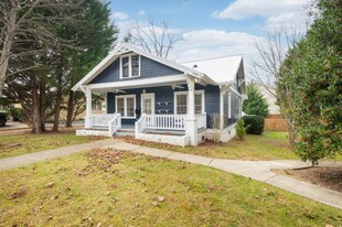1458 S Main St in Waynesville, NC - Building Photo