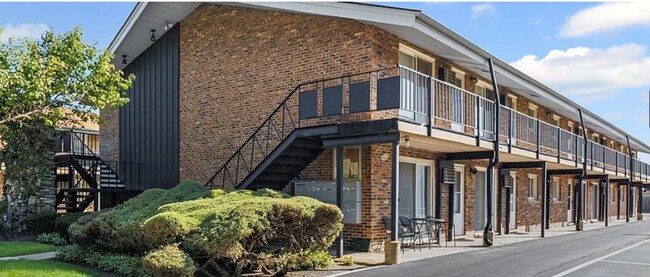 3723 Ruby St in Schiller Park, IL - Building Photo - Building Photo