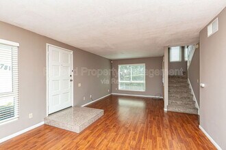 7805 Tommy Dr in San Diego, CA - Building Photo - Building Photo