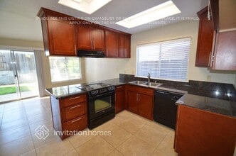 1370 Tyler Dr in Woodland, CA - Building Photo - Building Photo