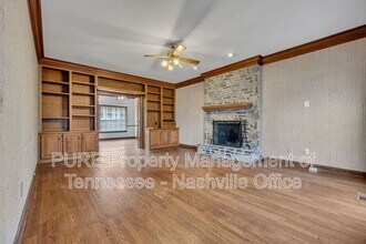 908 Noel Green Ct in Nashville, TN - Foto de edificio - Building Photo