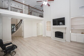 26719 Wolfs Hill Ln in Katy, TX - Foto de edificio - Building Photo