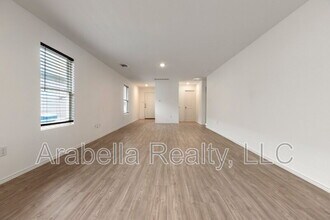 13823 Ostrich Run in San Antonio, TX - Building Photo - Building Photo