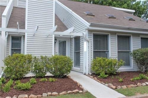 property at 1533 Planters Ridge Ln
