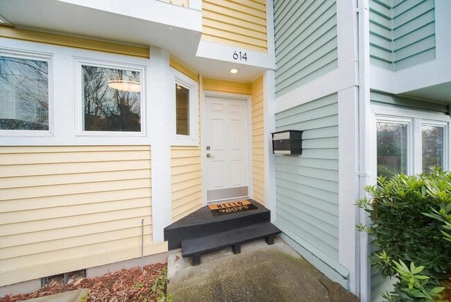 614 21st Ave in Seattle, WA - Building Photo - Building Photo