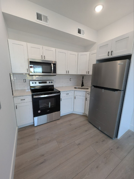 3900 Aspen St in Philadelphia, PA - Building Photo