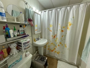 884 Huntington Ave in Boston, MA - Building Photo - Building Photo