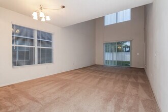 8309 Deerland Bluff Ln in Riverview, FL - Building Photo - Building Photo