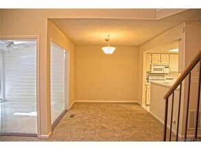 9024 St Thomas Ln in Charlotte, NC - Building Photo - Building Photo