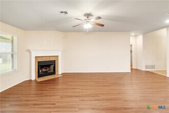 9405 Cricket Dr in Killeen, TX - Building Photo - Building Photo