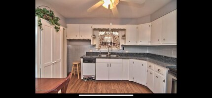 813 E Scott St in Olyphant, PA - Building Photo - Building Photo