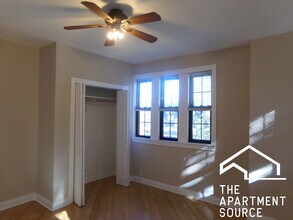 897 Green Bay Rd, Unit 20 in Winnetka, IL - Foto de edificio - Building Photo