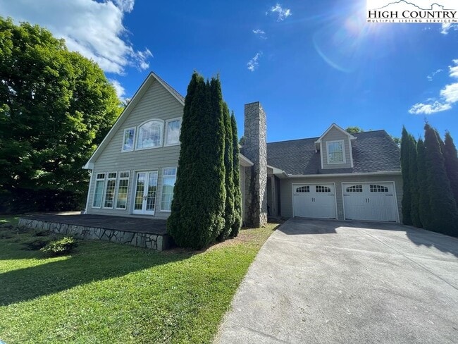 property at 6287 Idlewild Rd
