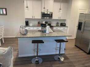 214 Skybranch Ct in Conroe, TX - Building Photo - Building Photo