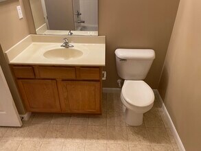 1153 Fairman Way in Florence, KY - Building Photo - Building Photo