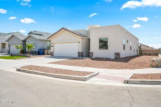 14500 Adrian Chavez Dr in El Paso, TX - Building Photo - Building Photo