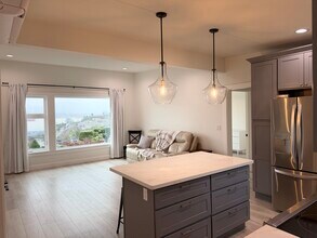 3020 N 33rd St, Unit 3020 B in Tacoma, WA - Foto de edificio - Building Photo