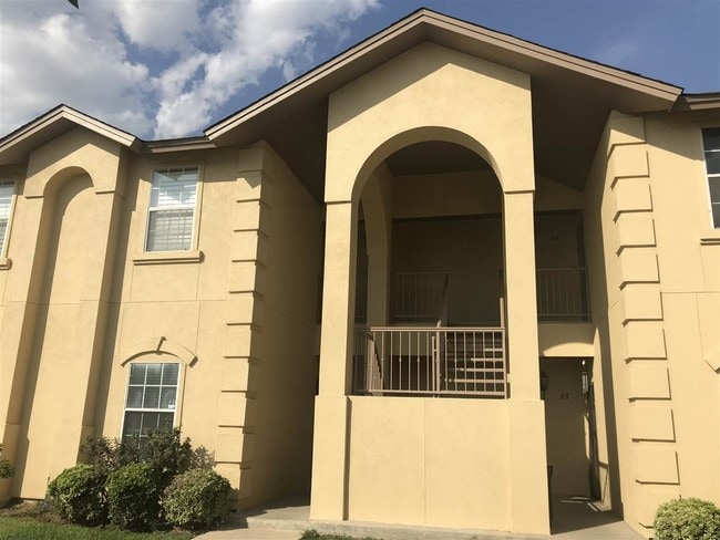 property at 9804 Cantera Ct