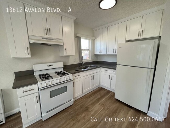 property at 13612 Avalon Blvd