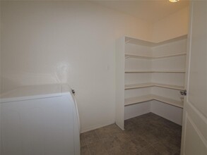 4604 Woodstock Dr in Georgetown, TX - Building Photo - Building Photo