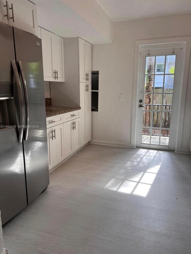 1641 Arthur St in Hollywood, FL - Building Photo - Building Photo