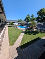 58 Grand Ave, Unit 17 in Oroville, CA - Building Photo