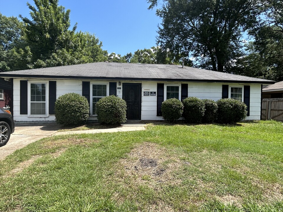 1208 Crescent St in Monroe, LA - Building Photo