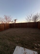 12188 Steeplechase Dr in Aubrey, TX - Foto de edificio - Building Photo