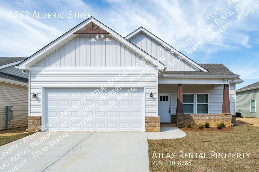 4262 Alderic St in Tuscaloosa, AL - Building Photo